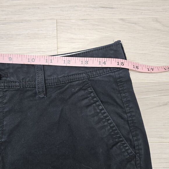 OLD NAVY Womens Black Perfect Shorts Khaki Chinos Size 6 - Picture 3 of 7